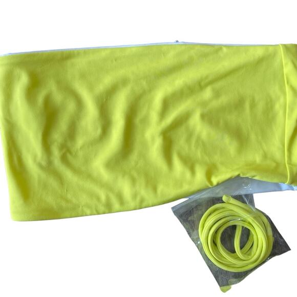 Fabletics NWTs Bandeau Top Shaping Bottoms Swim Suit Bikini Set Sour Lemon Small - Picture 3 of 8